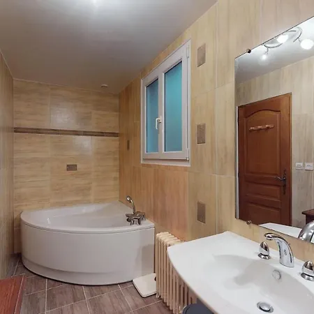 Hotel Cornillieres 35pers Etang Plaine De Jeux