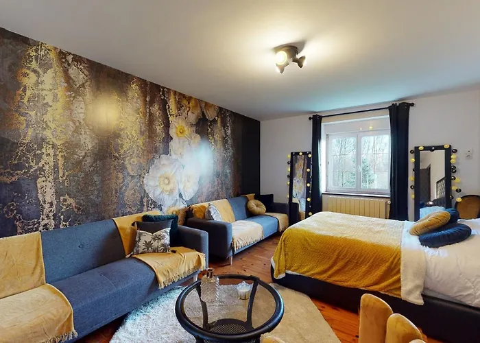 Les Cornillères Et Ses Maisonettes, 4 étoiles, Option, Société La Clé Decamp Hotel Braffais