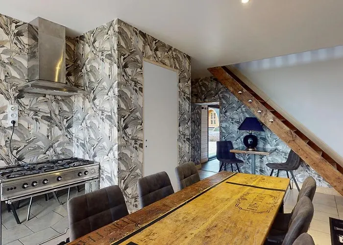 Hotel Les Cornillères Et Ses Maisonettes, 4 étoiles, Option, Société La Clé Decamp