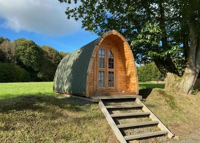 Hotel Les Cornillères Et Ses Maisonettes, 4 étoiles, Option, Société La Clé Decamp Braffais
